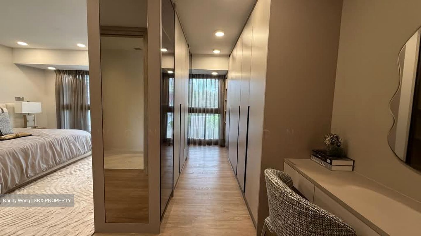 Shrewsbury Road (D11), Terrace #574445791